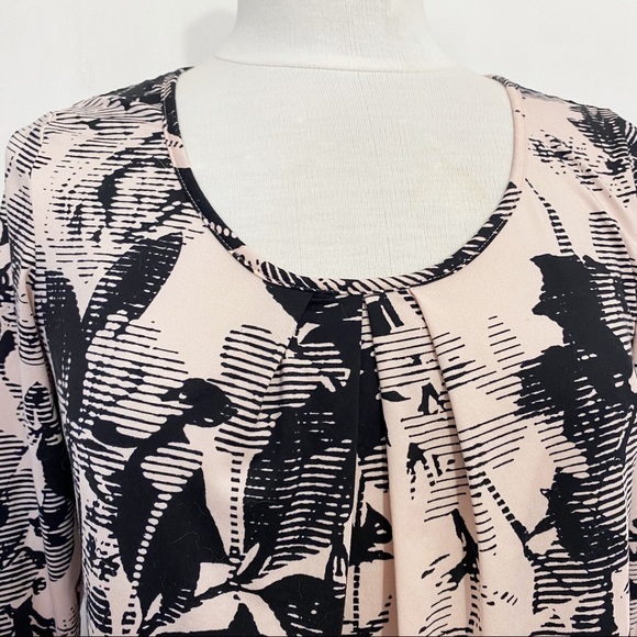 GILLIGAN O’MALLEY lace back gathered front silky print pj lounge knit top M - Picture 2 of 9